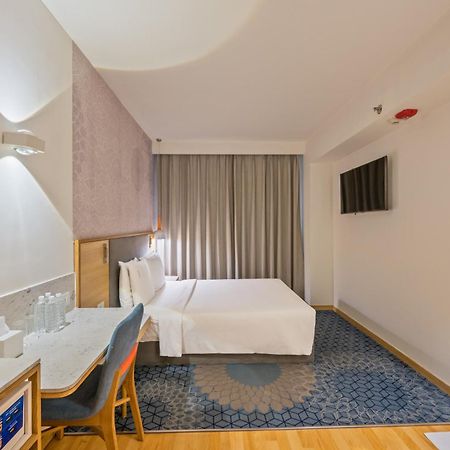 Holiday Inn Express Bengaluru Whitefield Itpl By Ihg Esterno foto