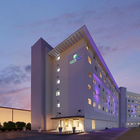 Holiday Inn Express Bengaluru Whitefield Itpl By Ihg Esterno foto