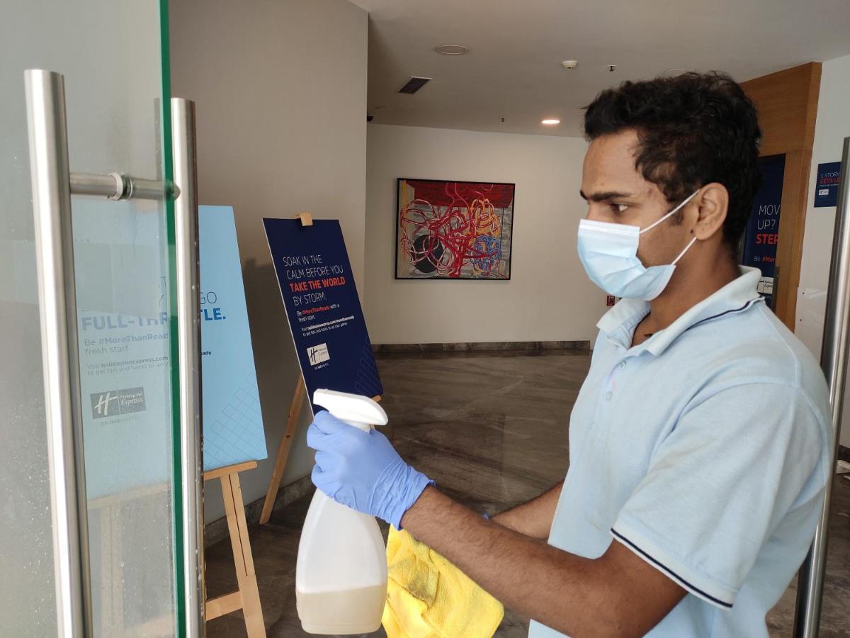 Holiday Inn Express Bengaluru Whitefield Itpl By Ihg Esterno foto