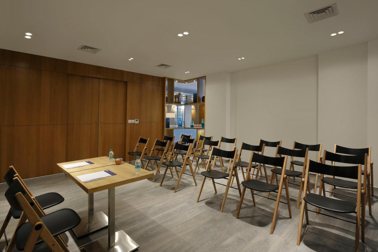Holiday Inn Express Bengaluru Whitefield Itpl By Ihg Esterno foto