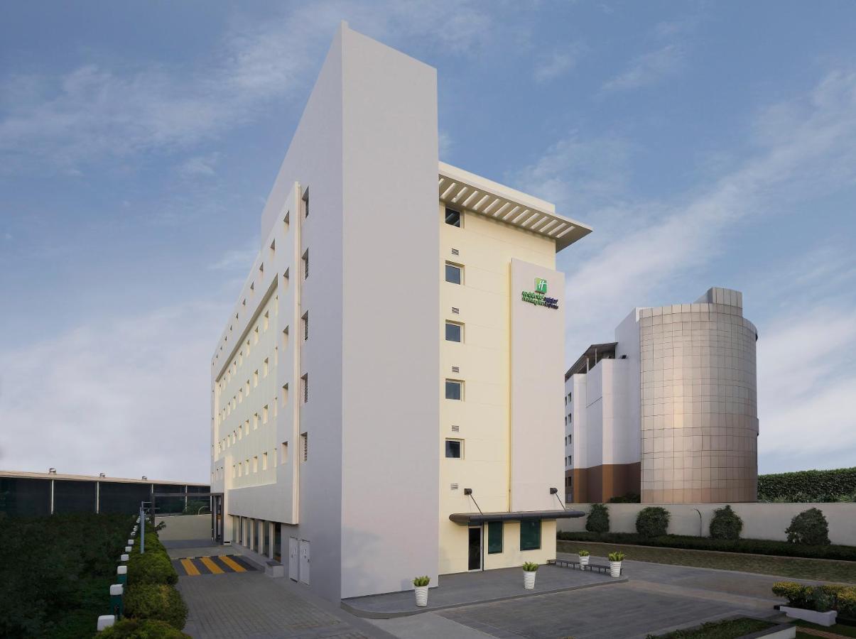 Holiday Inn Express Bengaluru Whitefield Itpl By Ihg Esterno foto