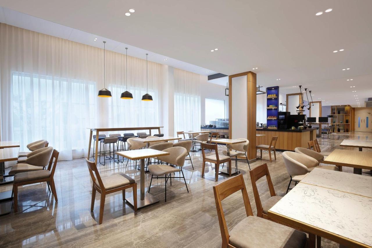 Holiday Inn Express Bengaluru Whitefield Itpl By Ihg Esterno foto